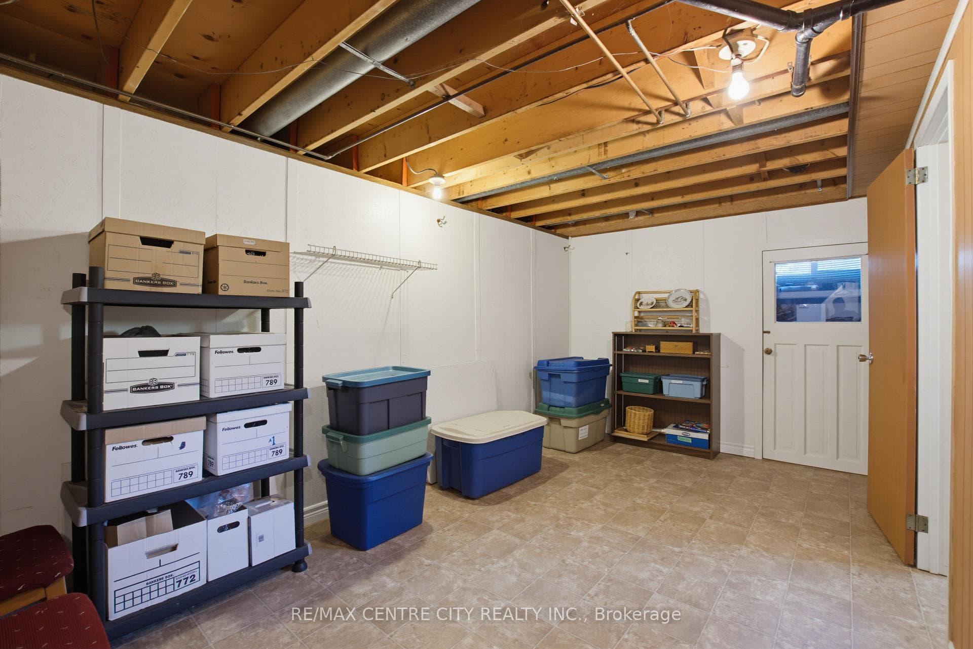 89 Butler Drive photo 32