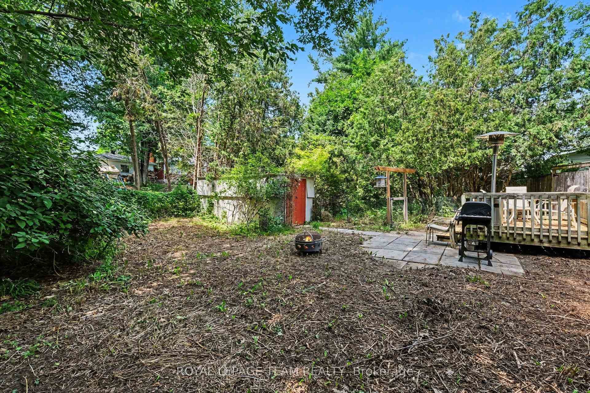 17 Cassell Lane photo 29