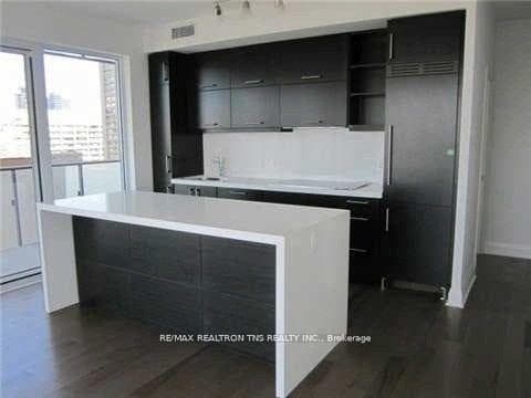 65 St. Mary Street Unit 1102 photo 2