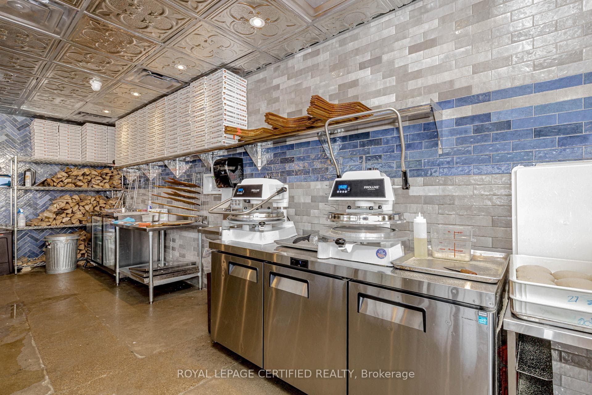 8470 Highway 27 N/A Unit 101 photo 20