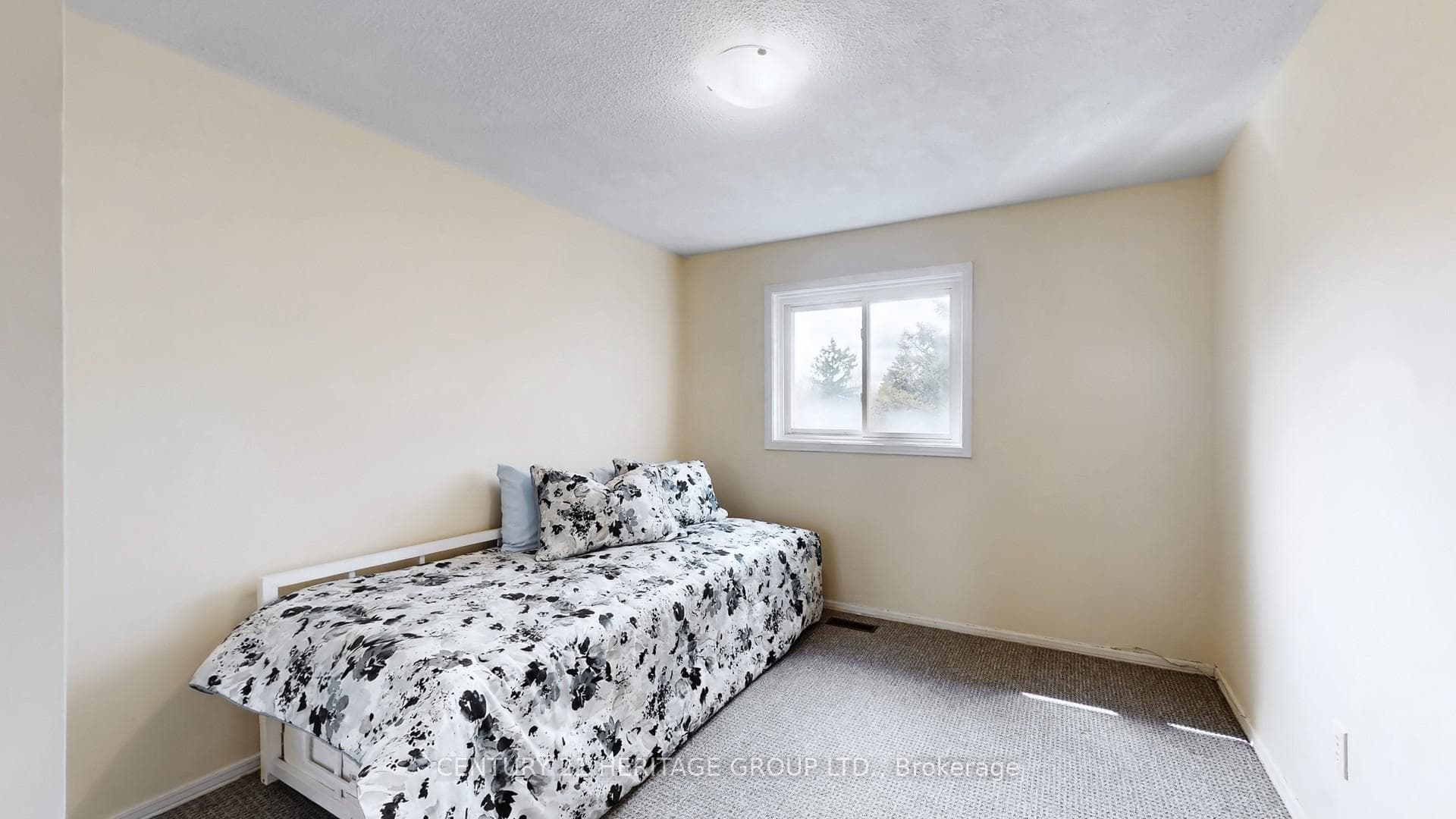 34 Dunkeld Way photo 23