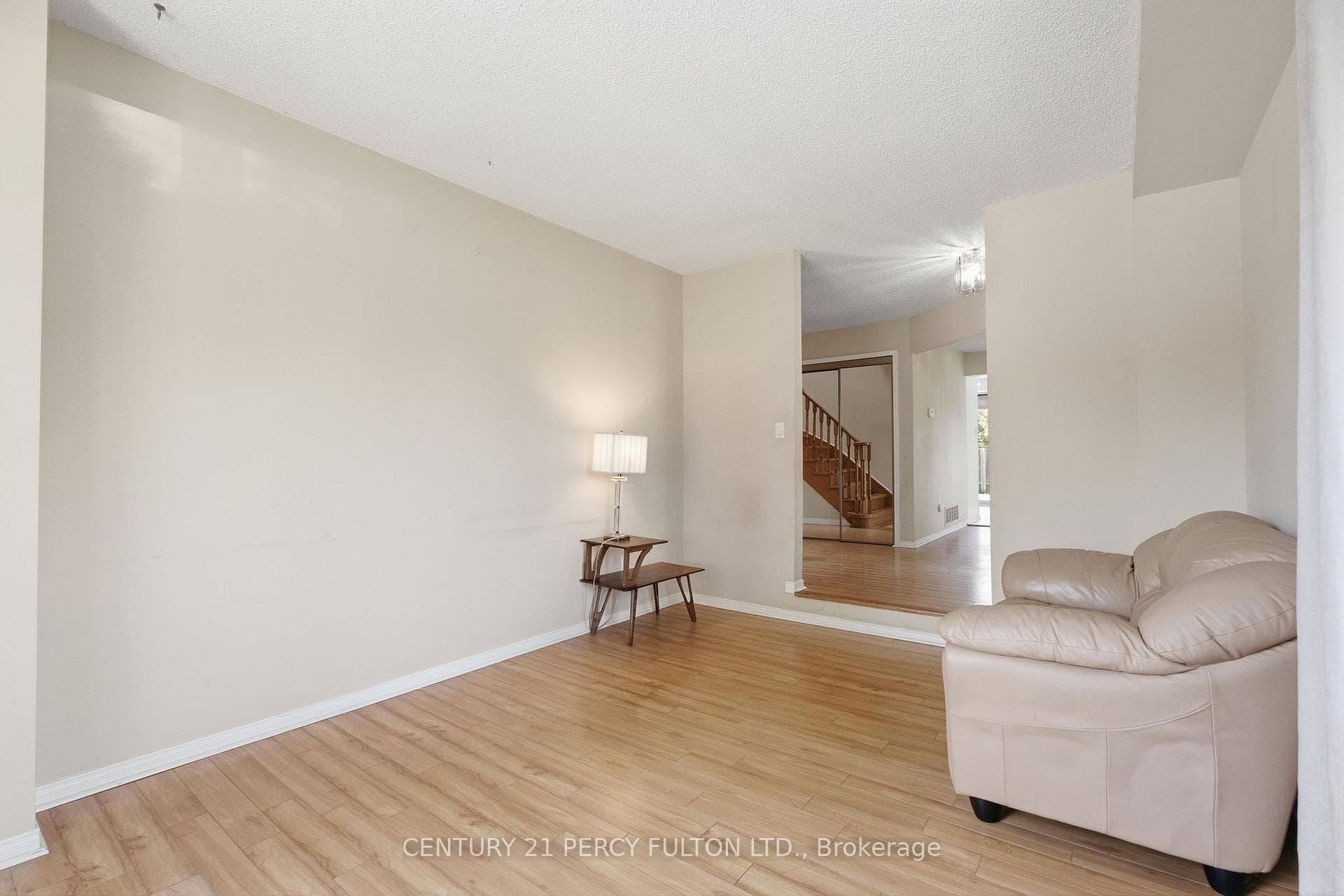 208 Conley Street photo 8