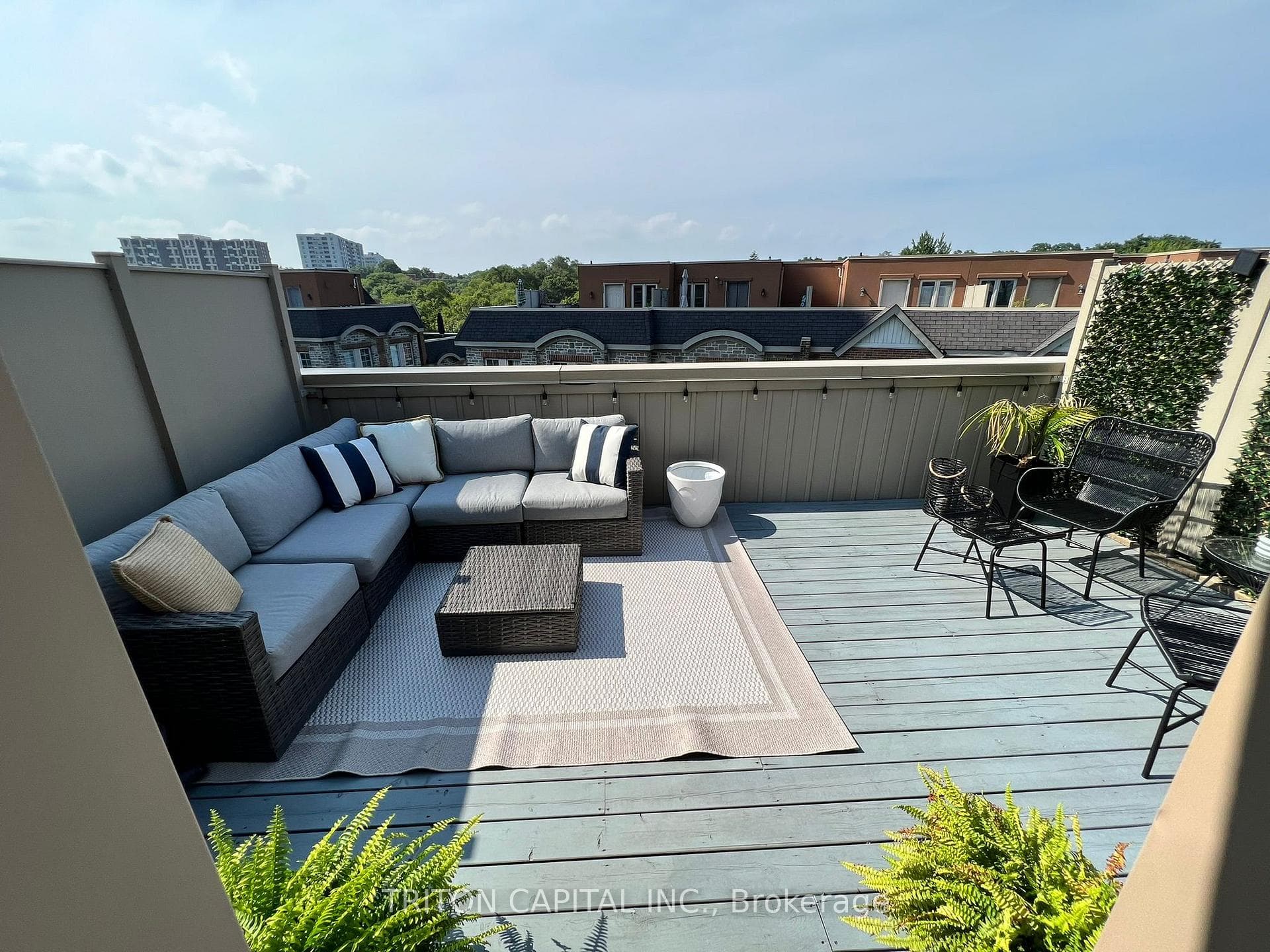 9 Windermere Avenue Unit 99 photo 15