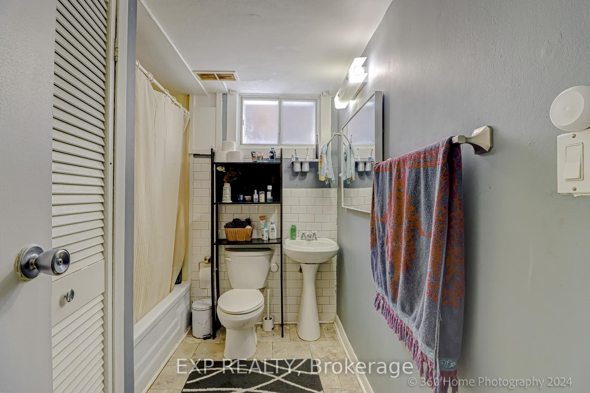 51 Santamonica Boulevard photo 19