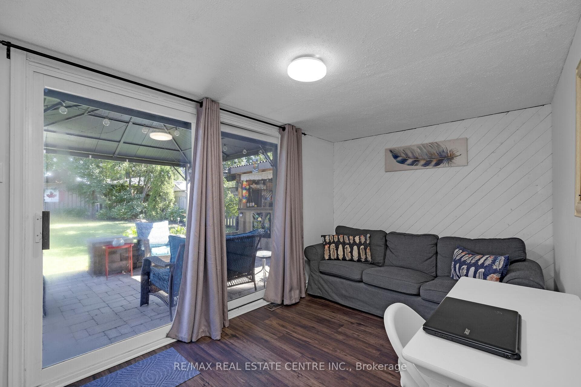 191 DELREX Boulevard photo 15