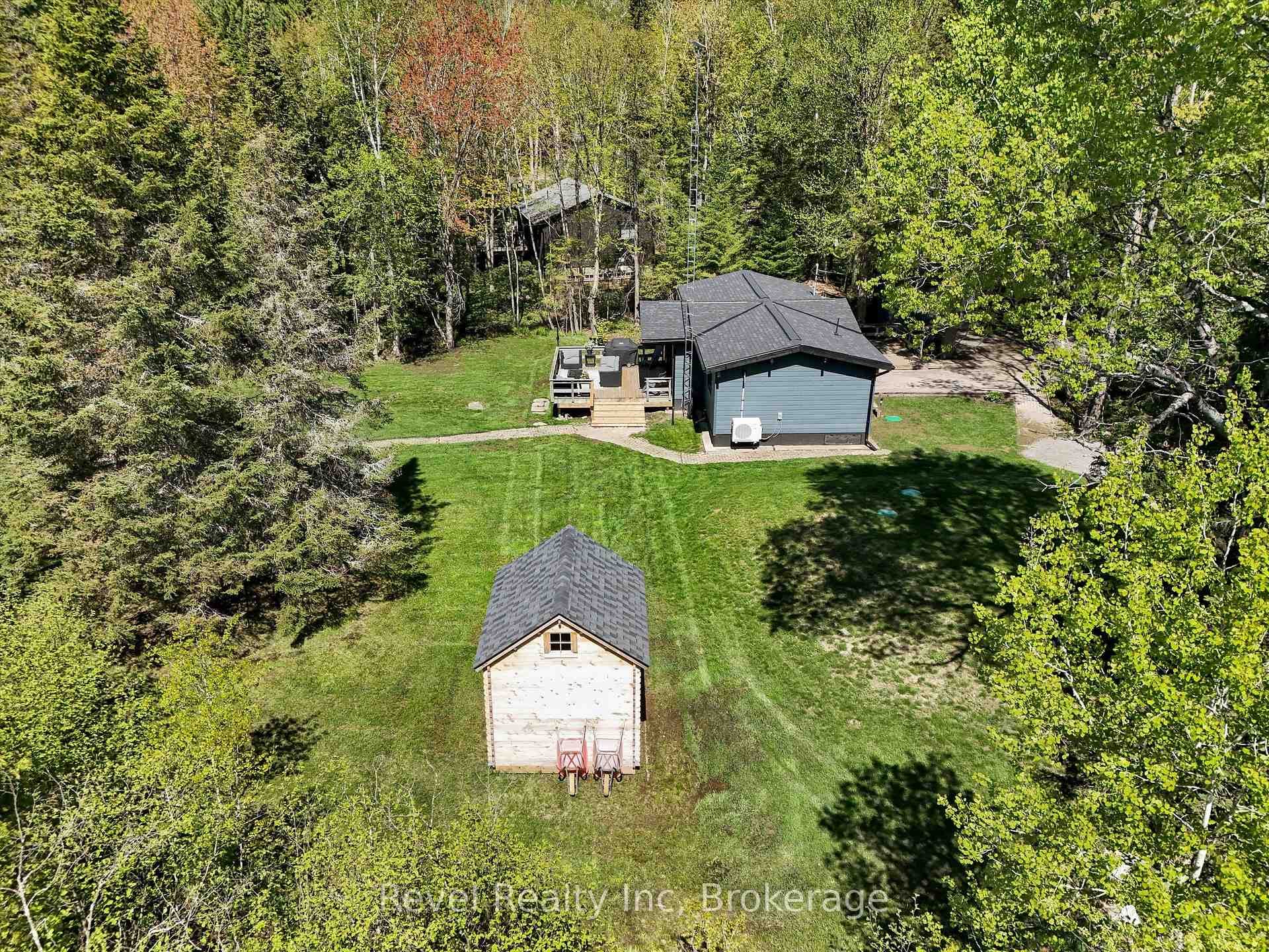 205 Ena Drive photo 4