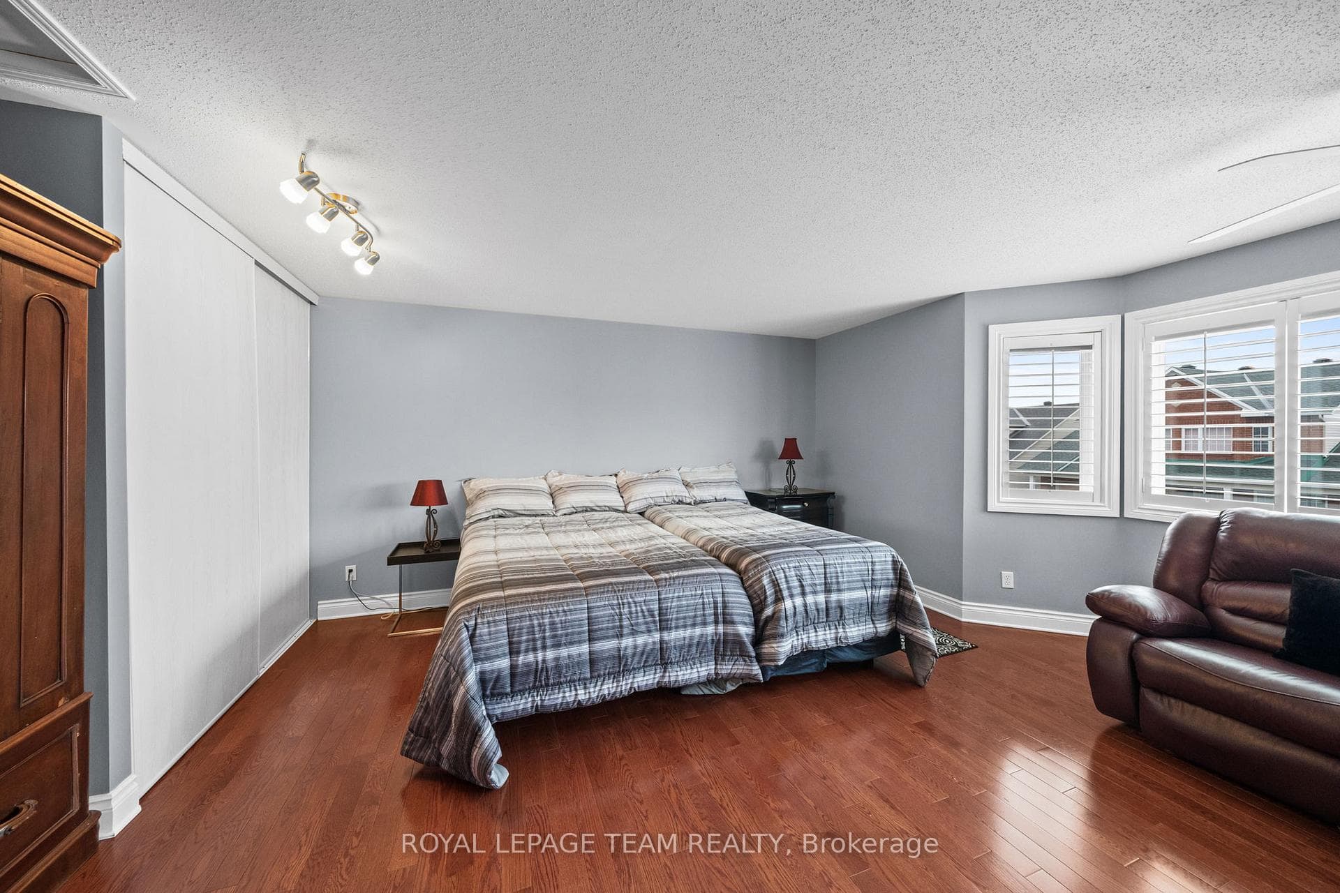 48 Settler's Ridge Way photo 28