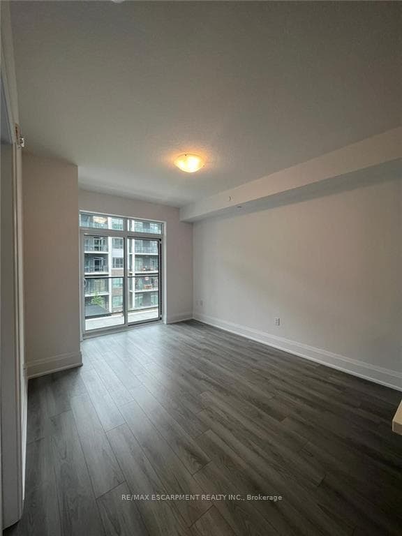 5055 Greenlane Road Unit 340 photo 14