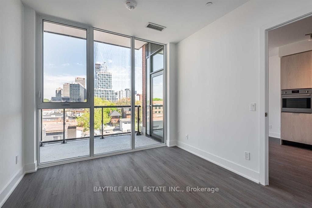 1 Belsize Drive Unit 522 photo 13