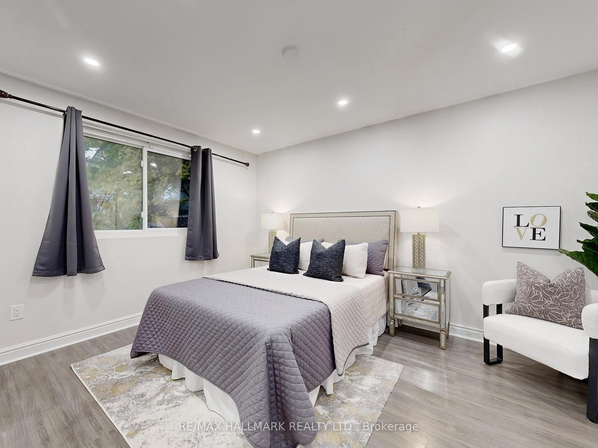 138 Armitage Drive photo 20