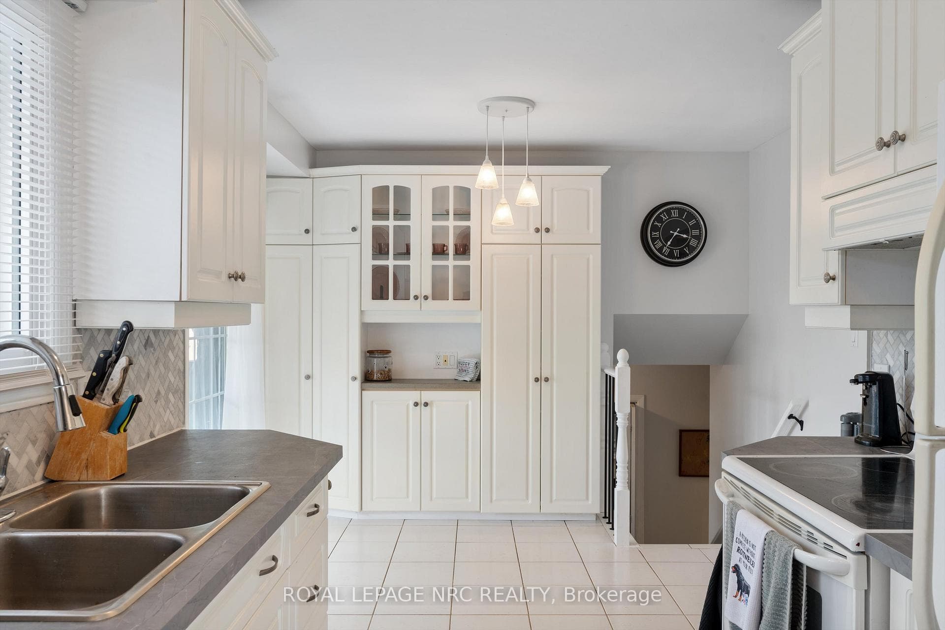 35 Dundonald Street photo 11