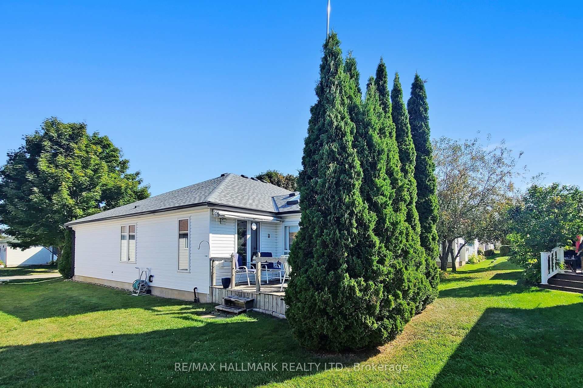 8 Greenfield Place photo 30