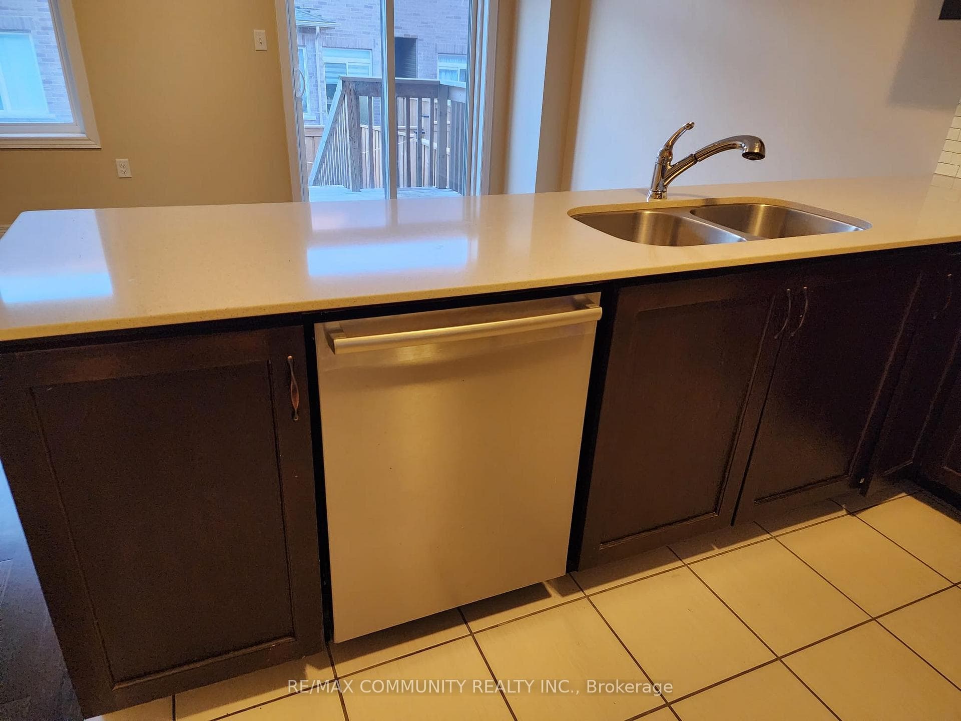 53 Hogan Manor Drive photo 20