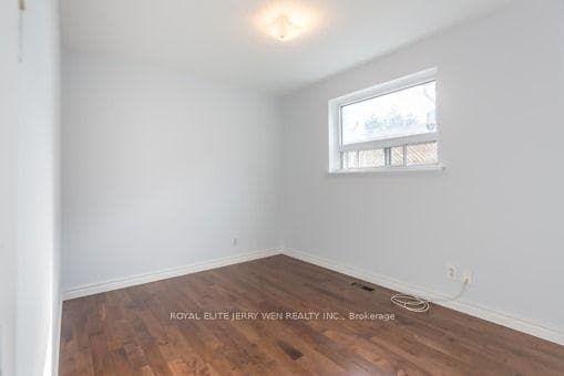 49 Hobart Drive photo 11