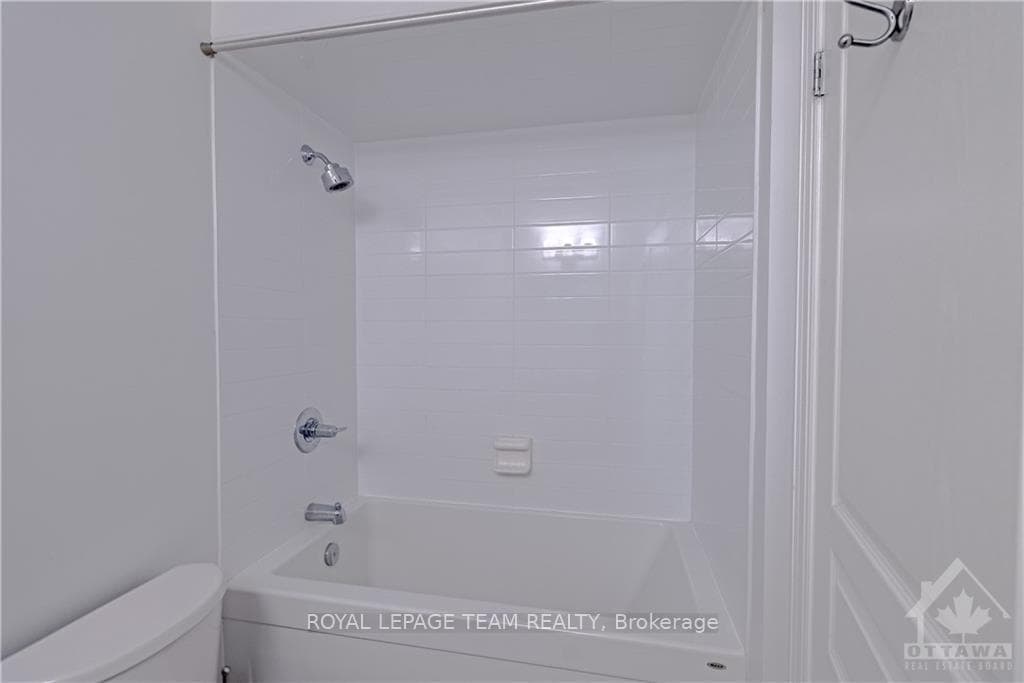 238 BESSERER Street Unit 1209 photo 16