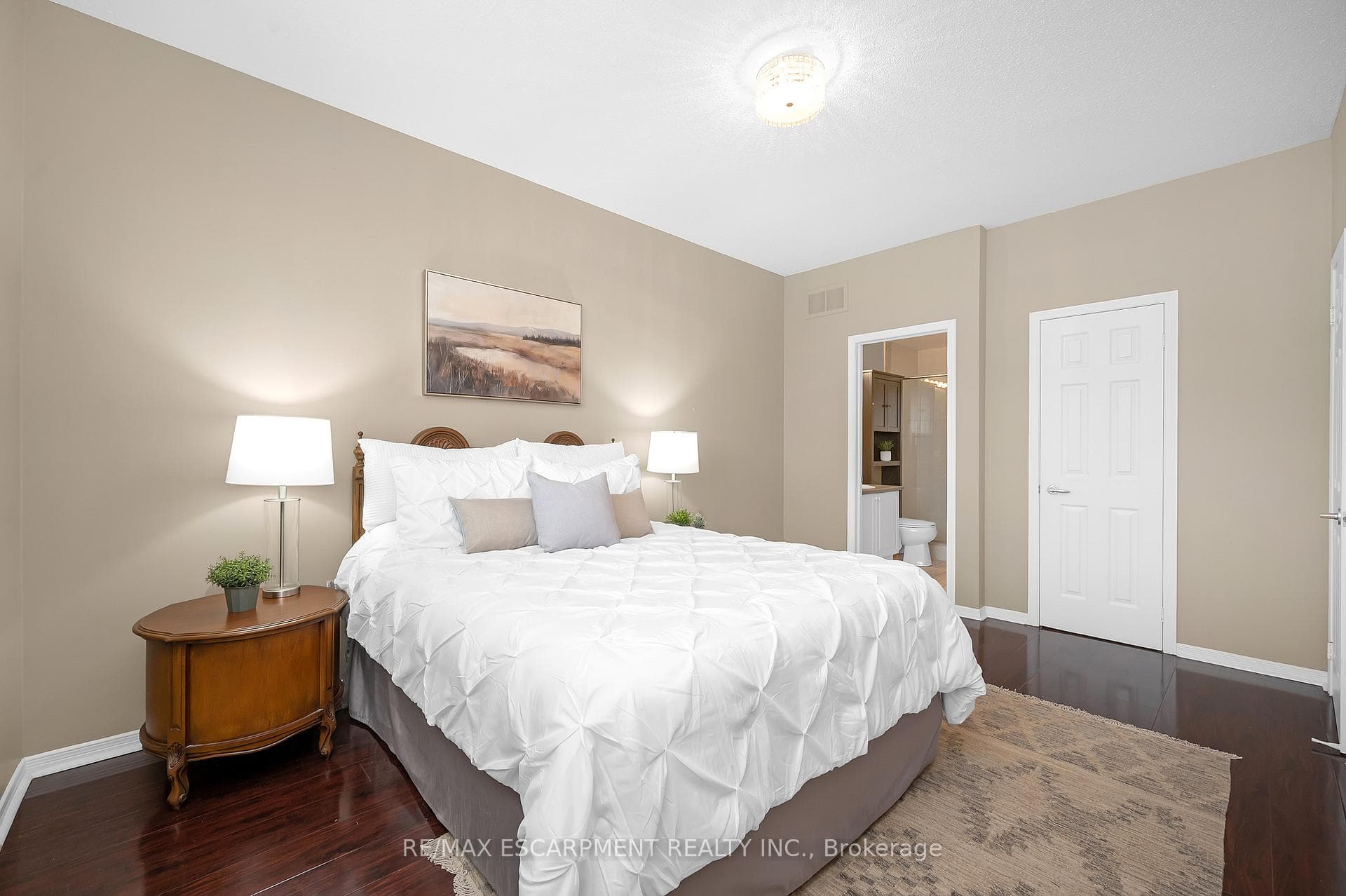 2243 TURNBERRY Road Unit 18 photo 13