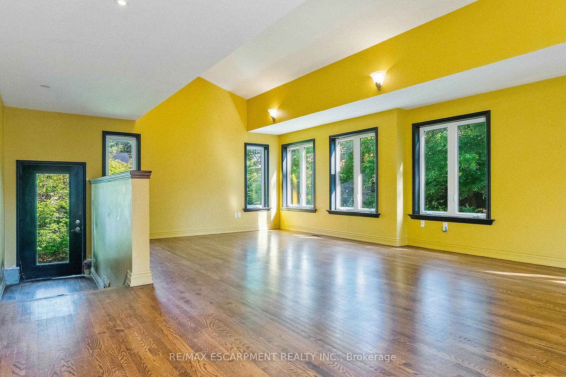 1273 Clarkson Road photo 9