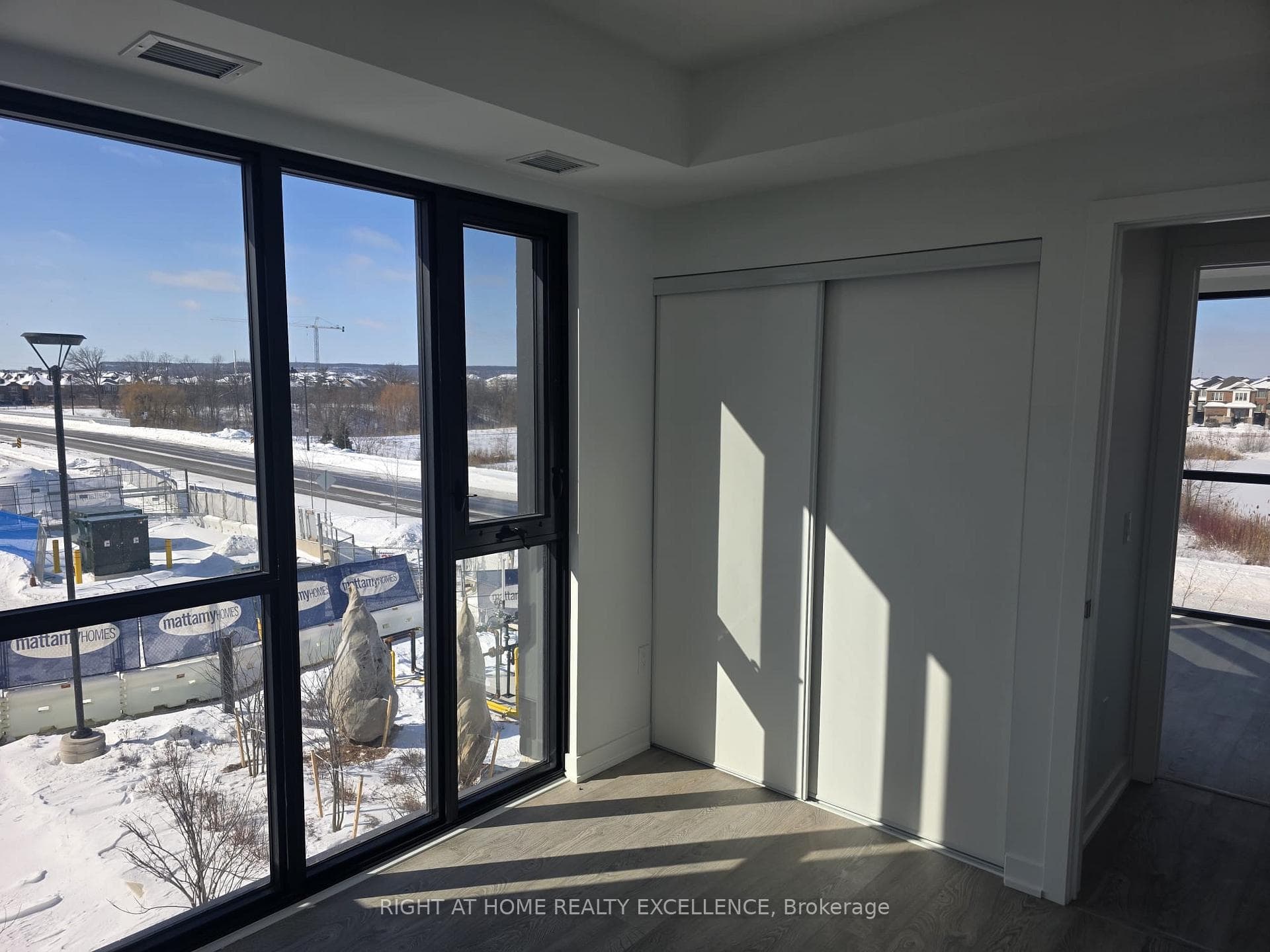 720 Whitlock Avenue Unit 212 photo 8