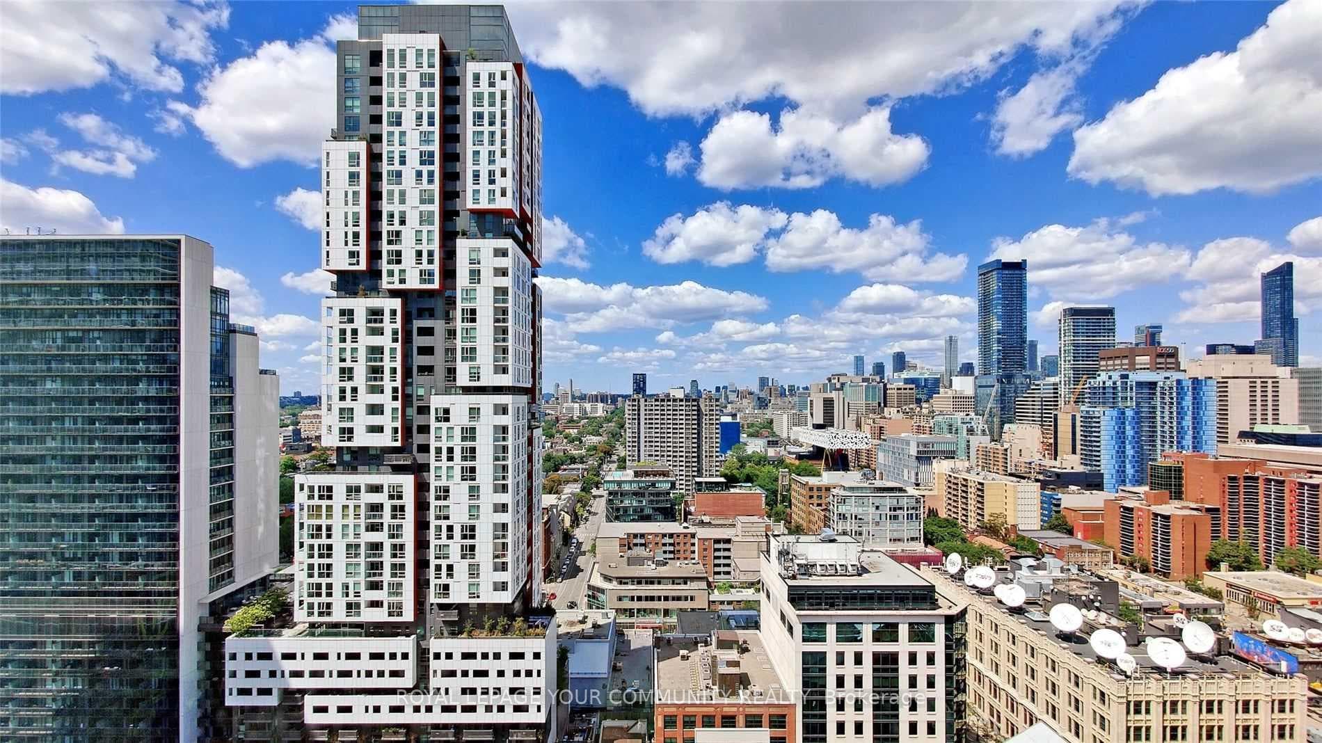290 Adelaide Street Unit 2204 photo 31