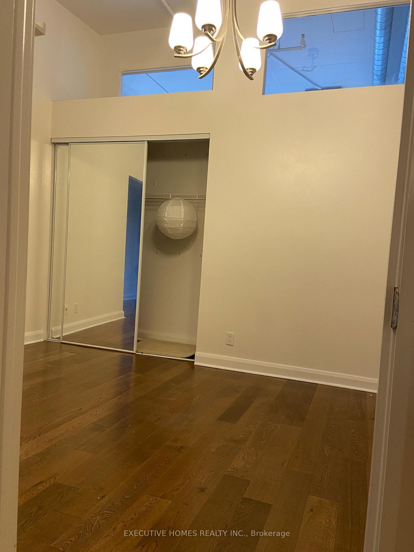 700 King Street Unit 1004 photo 13