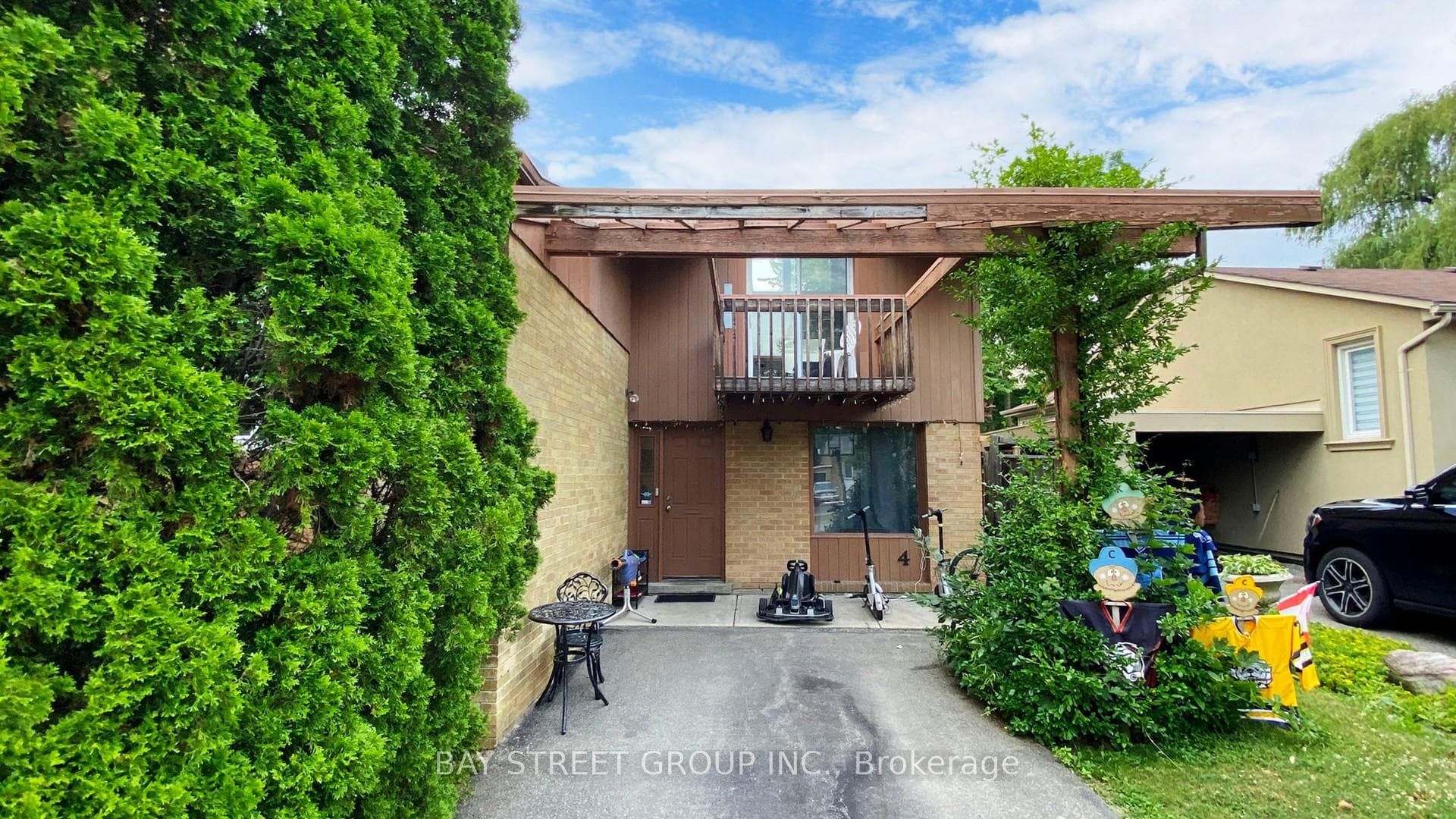 4 Marshfield Court photo 40