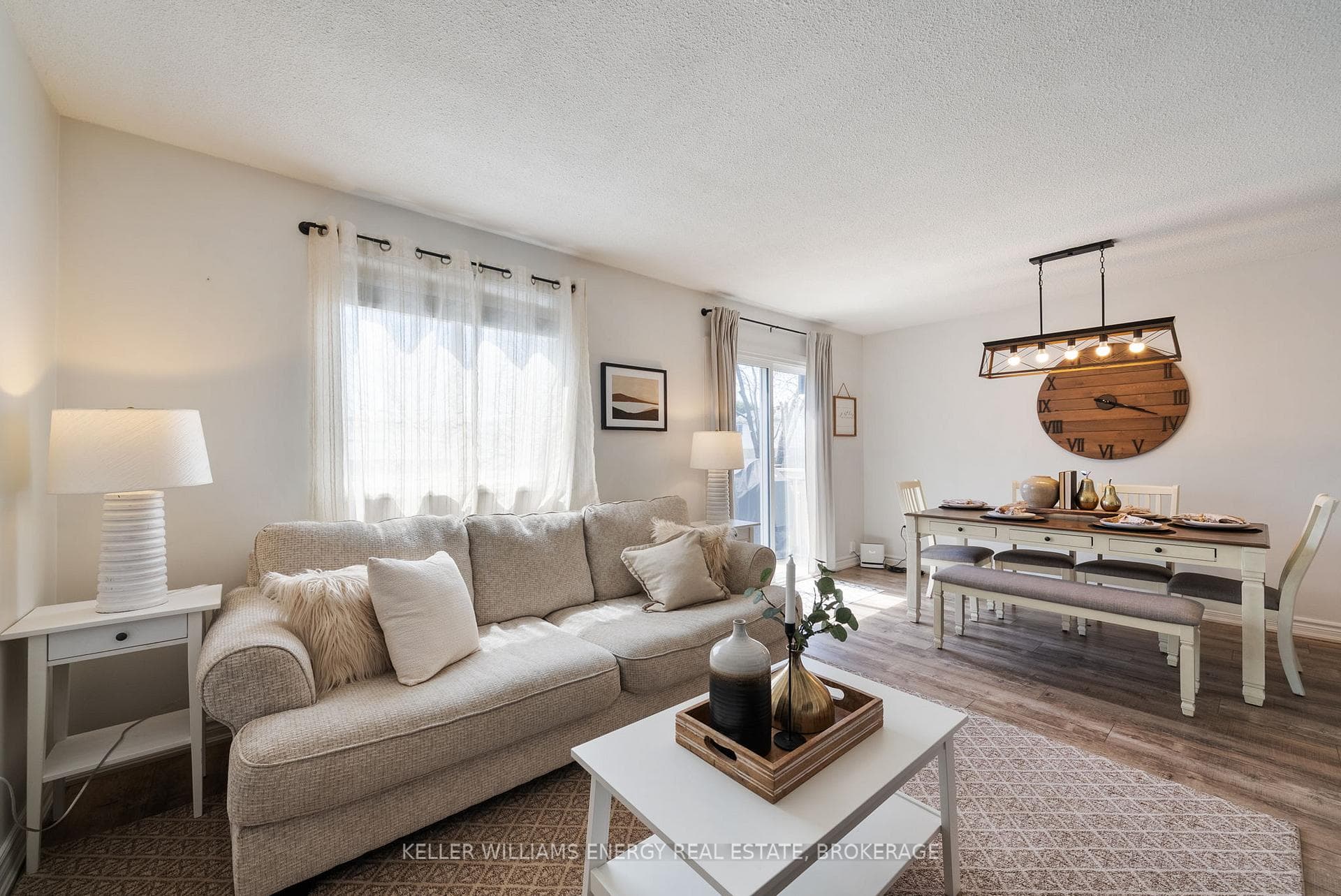 23 Stanley Drive photo 16