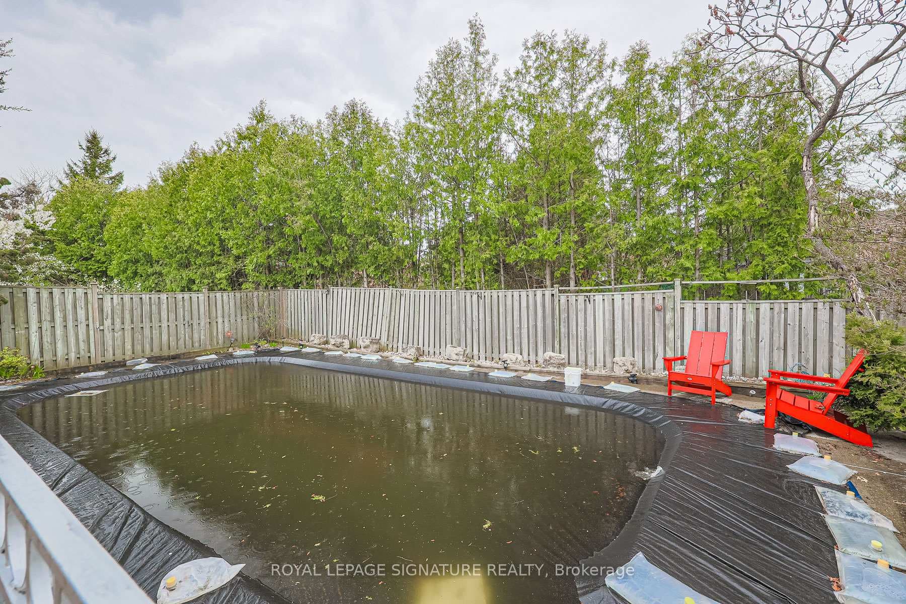 286 Green Lane photo 39