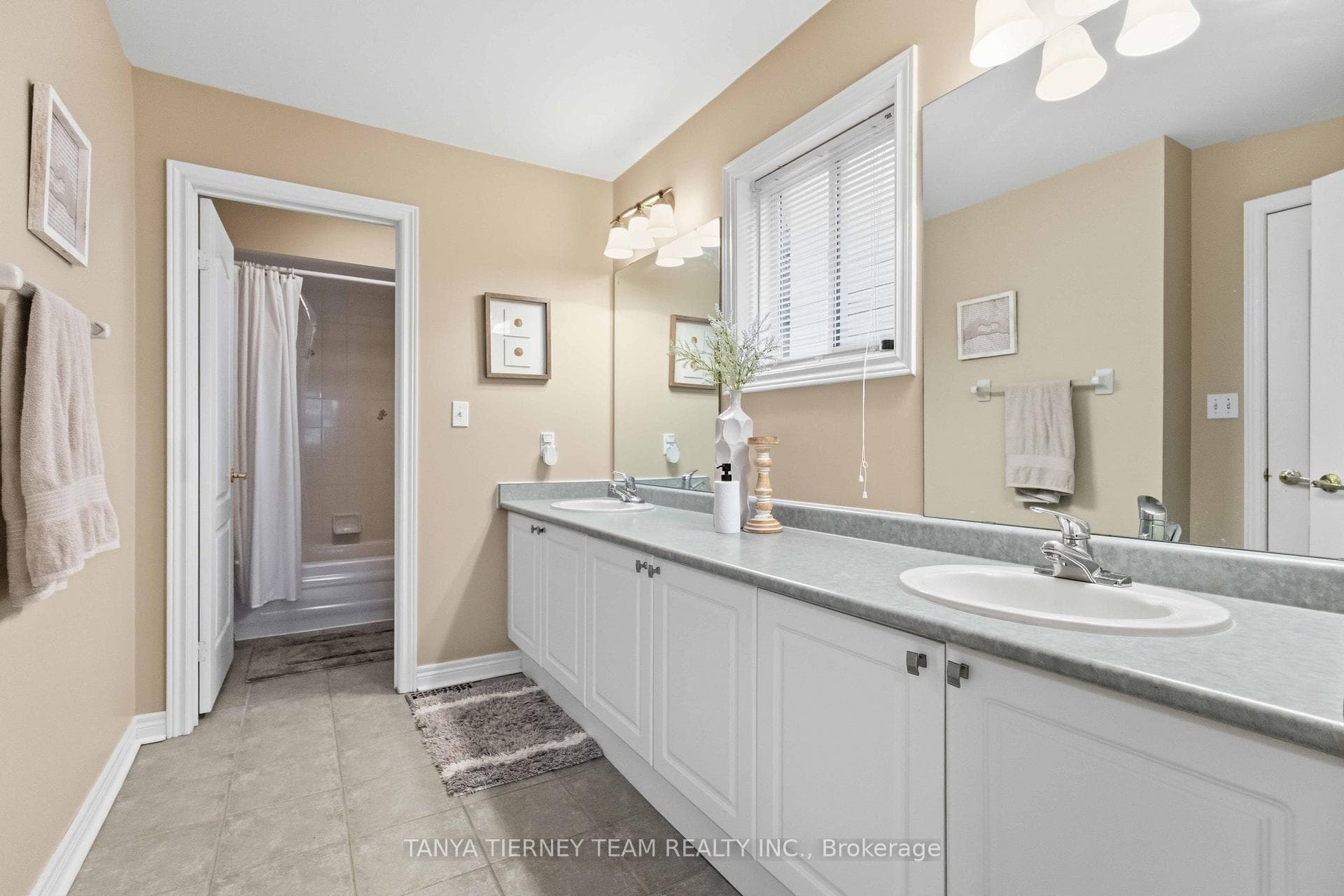 46 Holsted Road photo 36