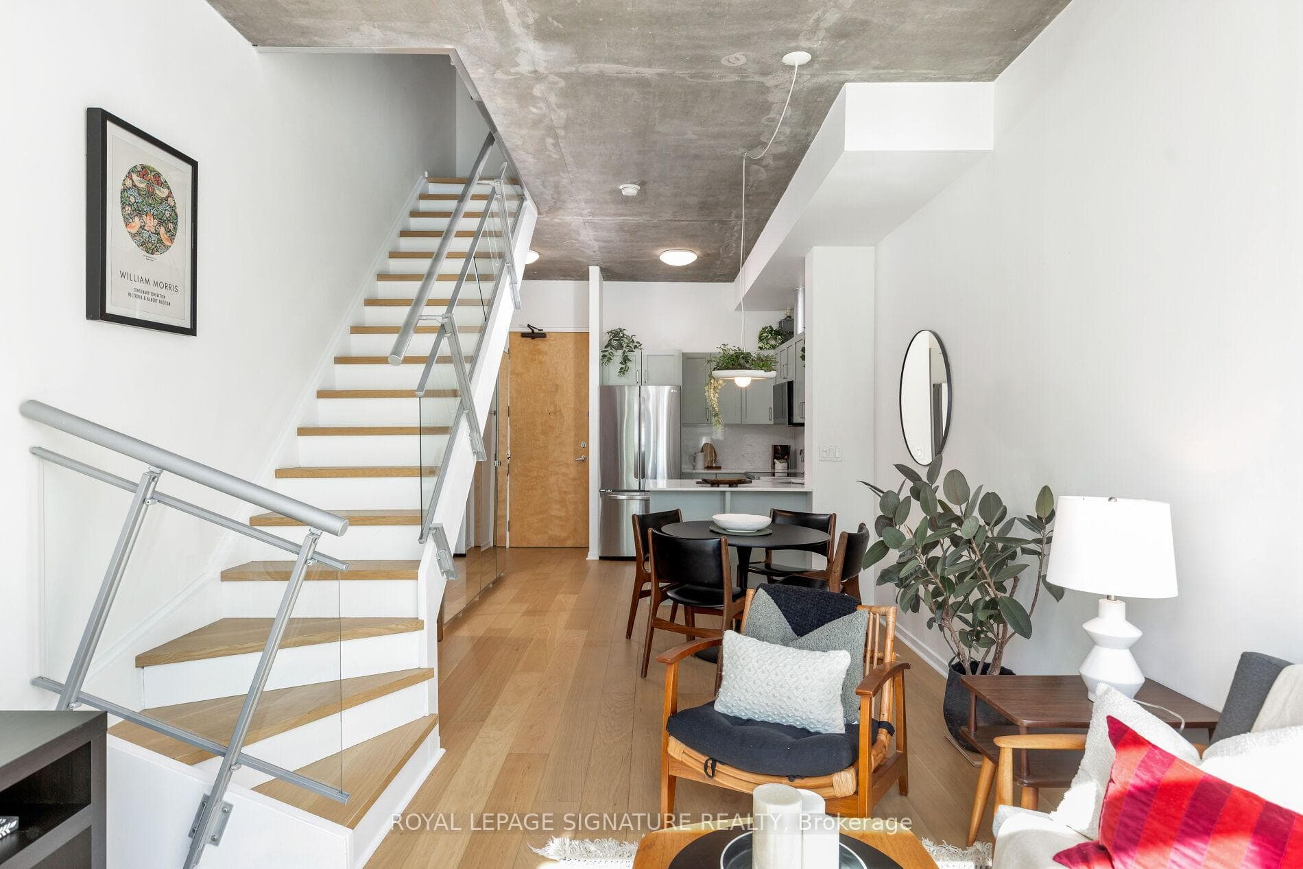 388 Richmond Street Unit 707 photo 10