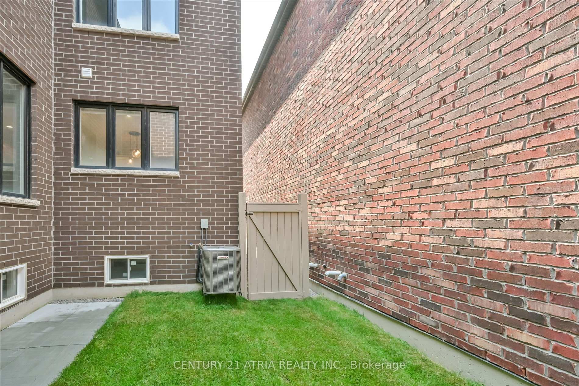 17 Kohn Lane photo 48