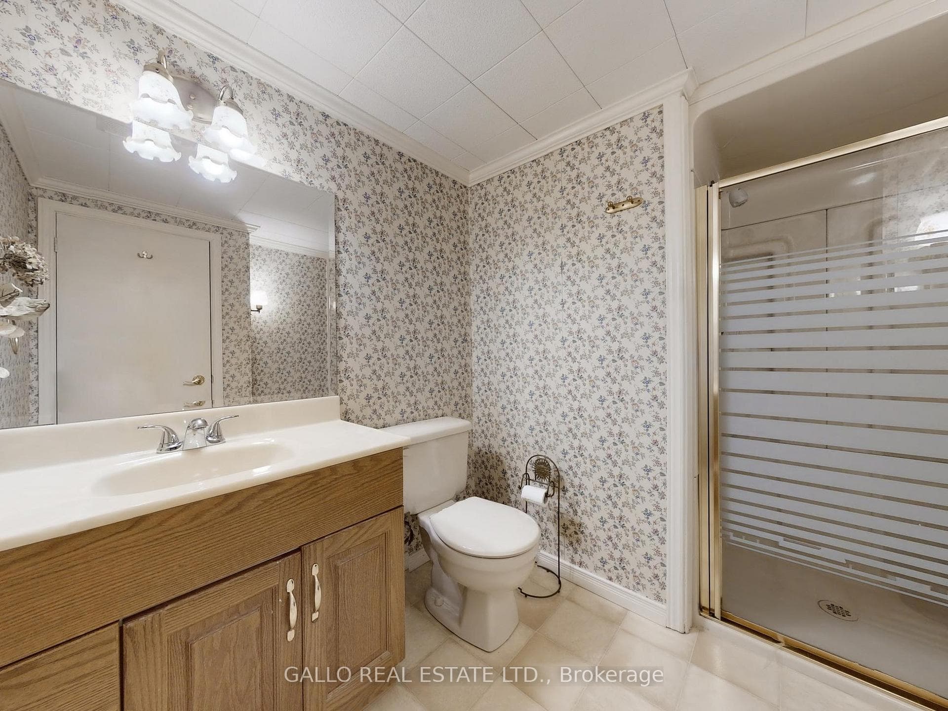 46 Fairview Avenue photo 29