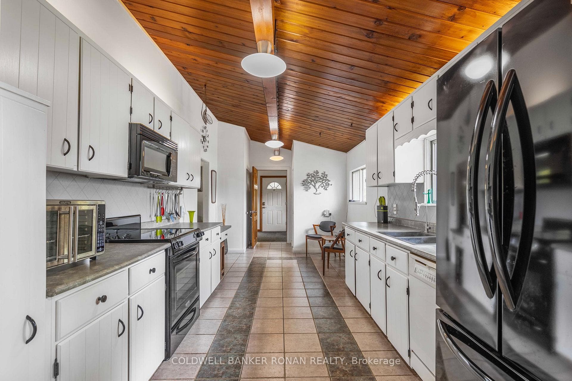 6430 King Road photo 10