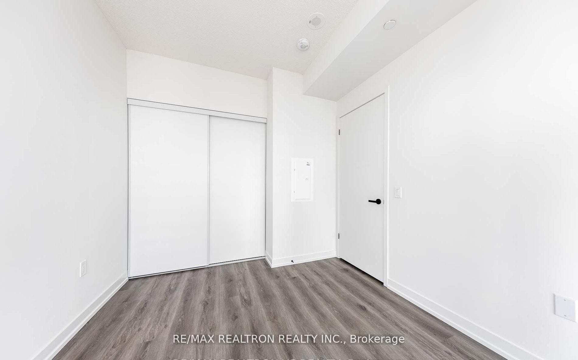 225 Commerce Street Unit 3501 photo 6