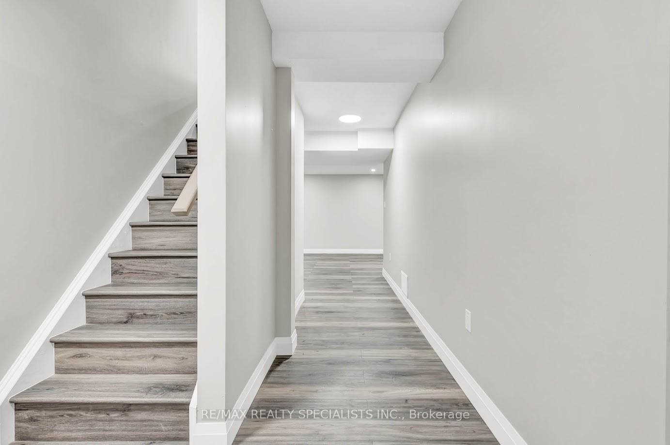 92 Pebblecreek Drive photo 34