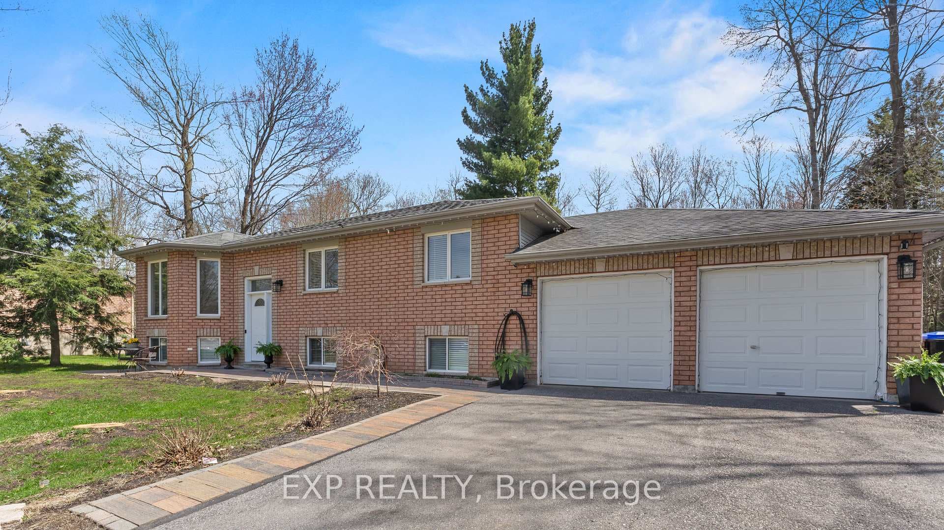 57 Pine Park Boulevard photo 3