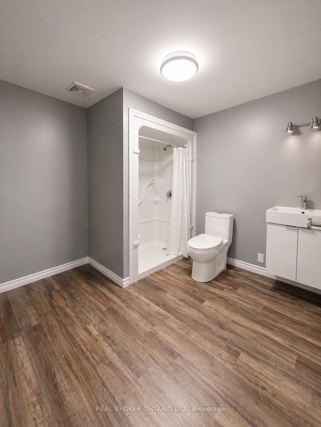 227 Bunting Road Unit i photo 9