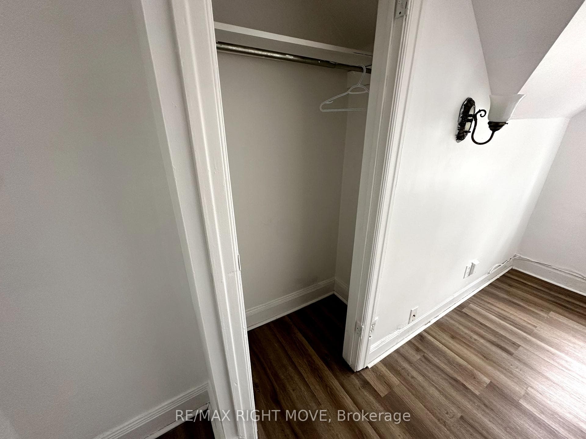 96 Neywash Street photo 16