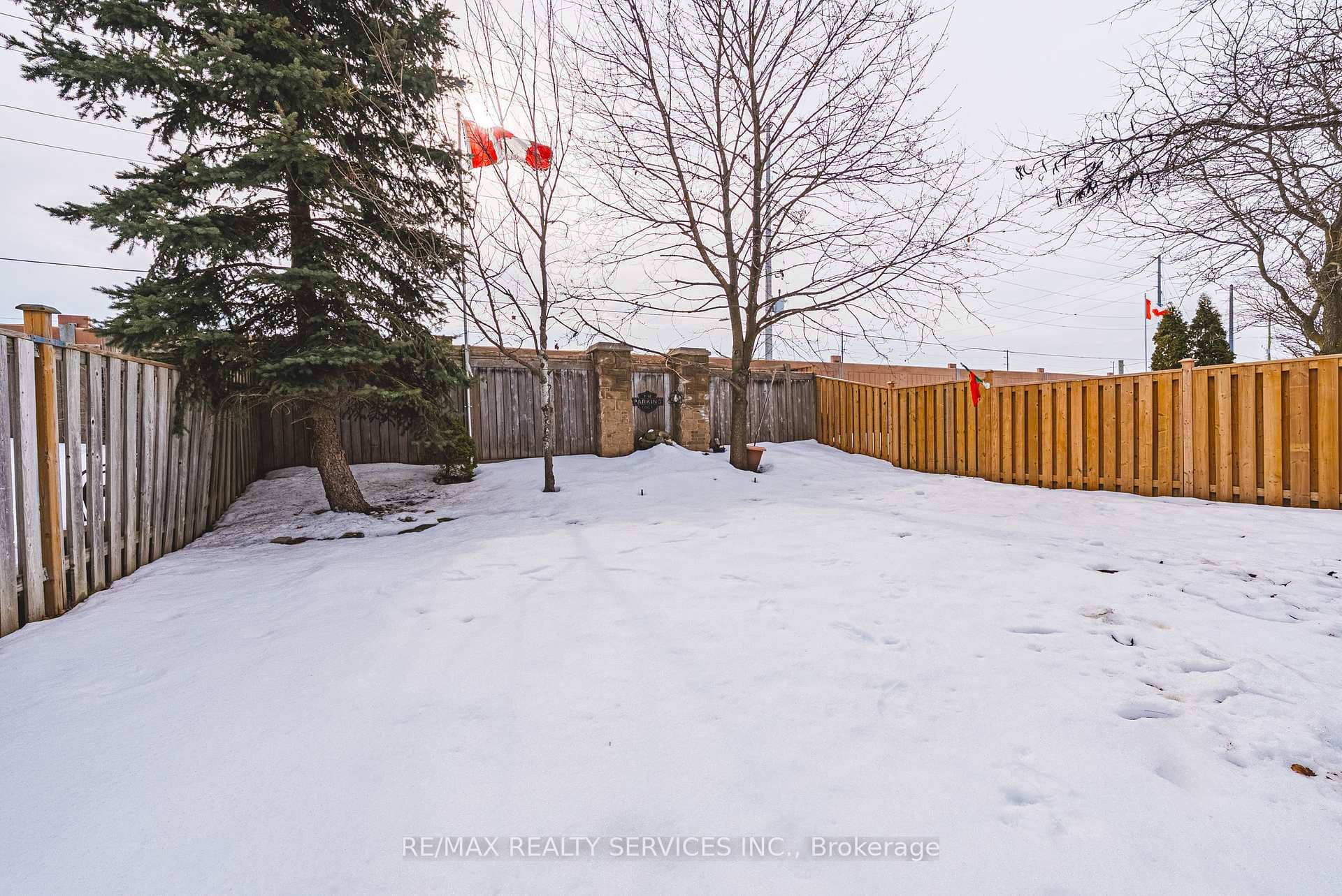 16 Twin Willow Crescent photo 30