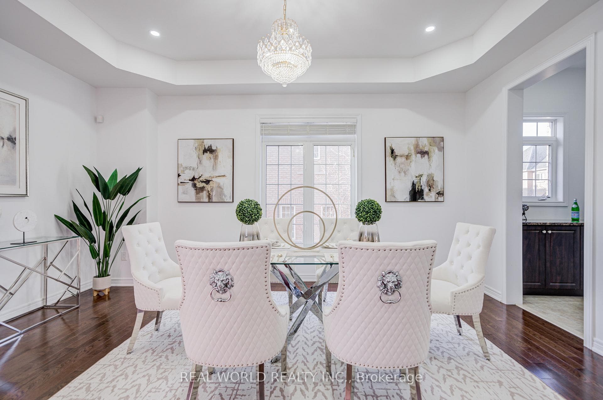 247 Selwyn Road photo 4