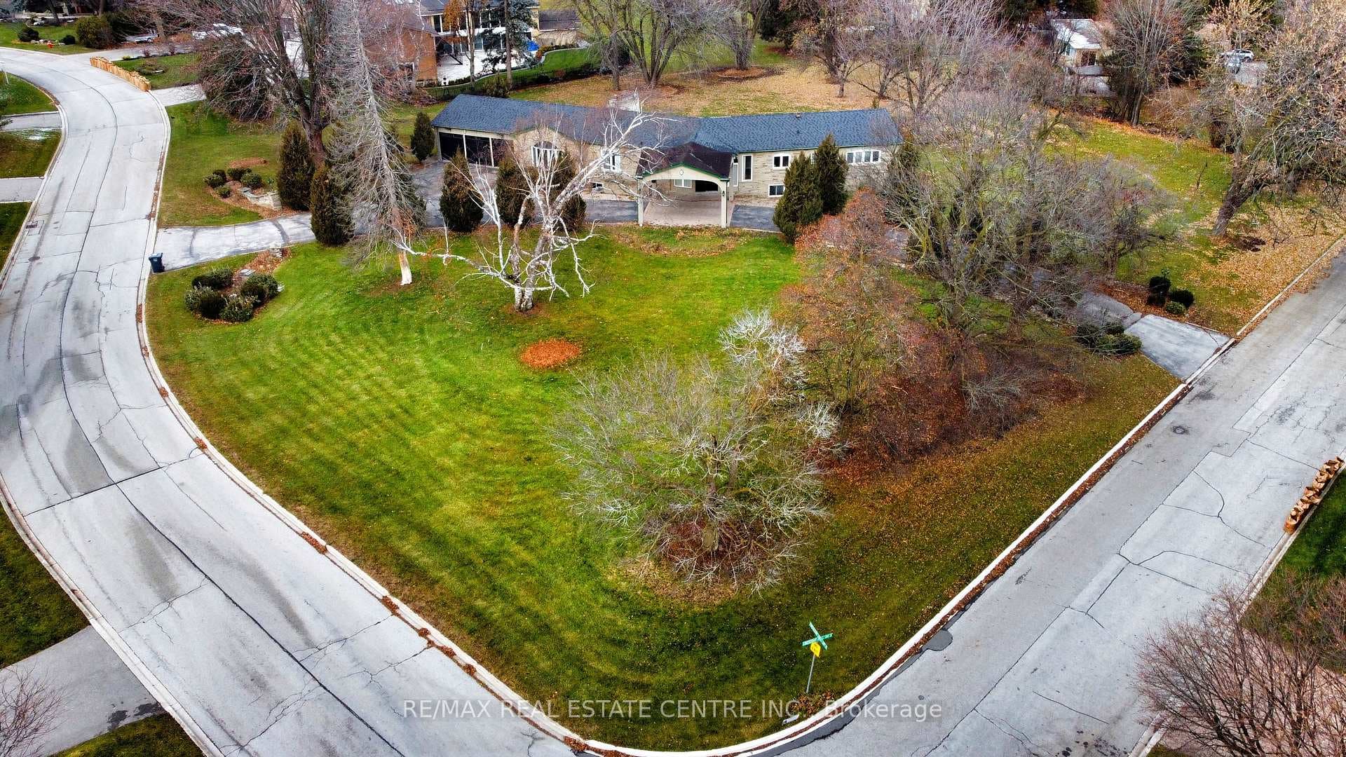 20 Crescent Hill Drive photo 31