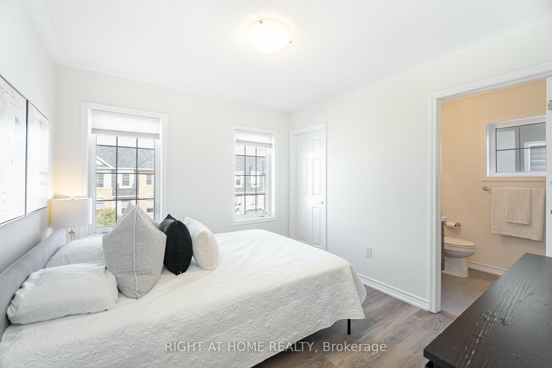 3-Piece Master Bedroom Ensuite Bathroom
