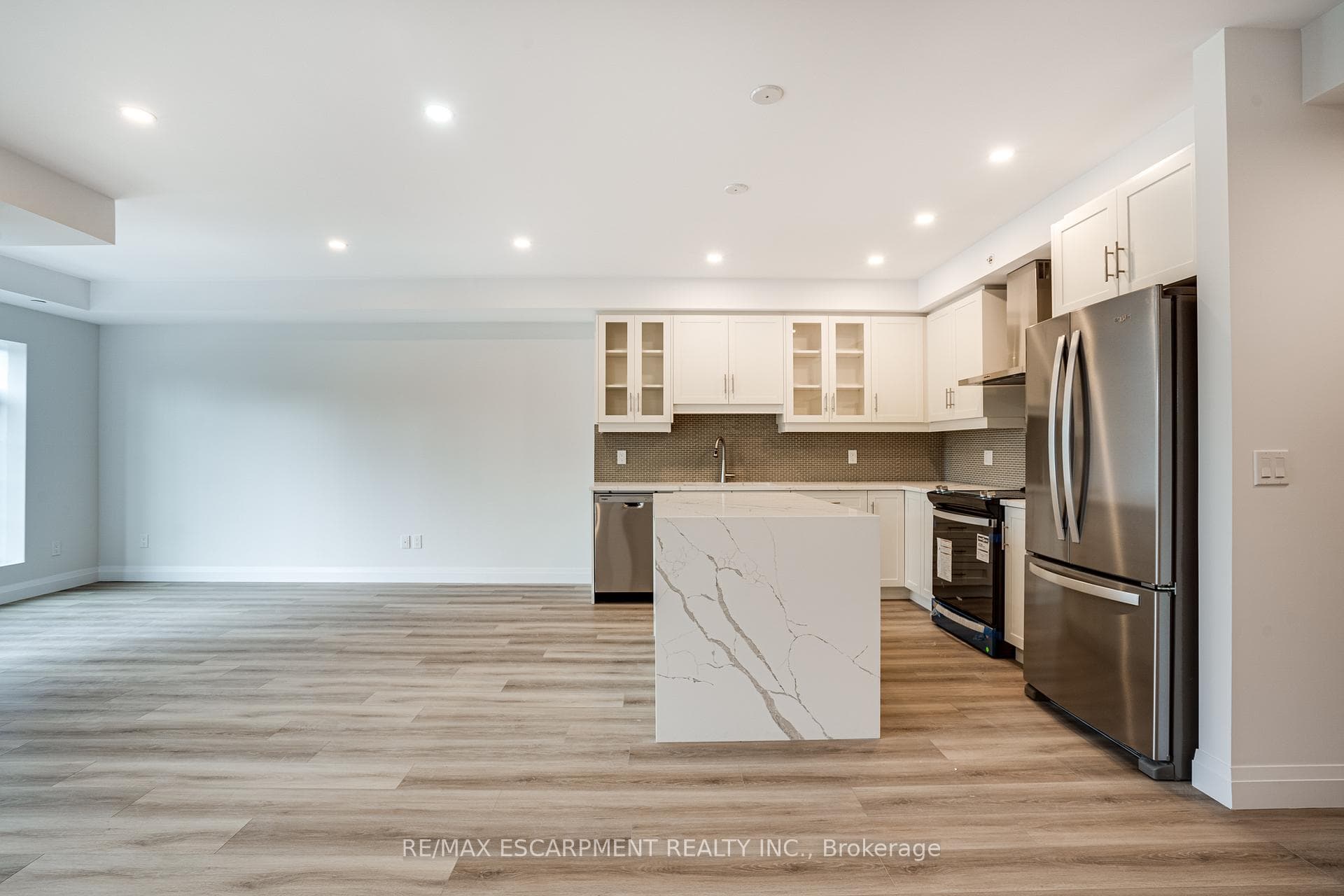 153 Wilson Street Unit 307 photo 13