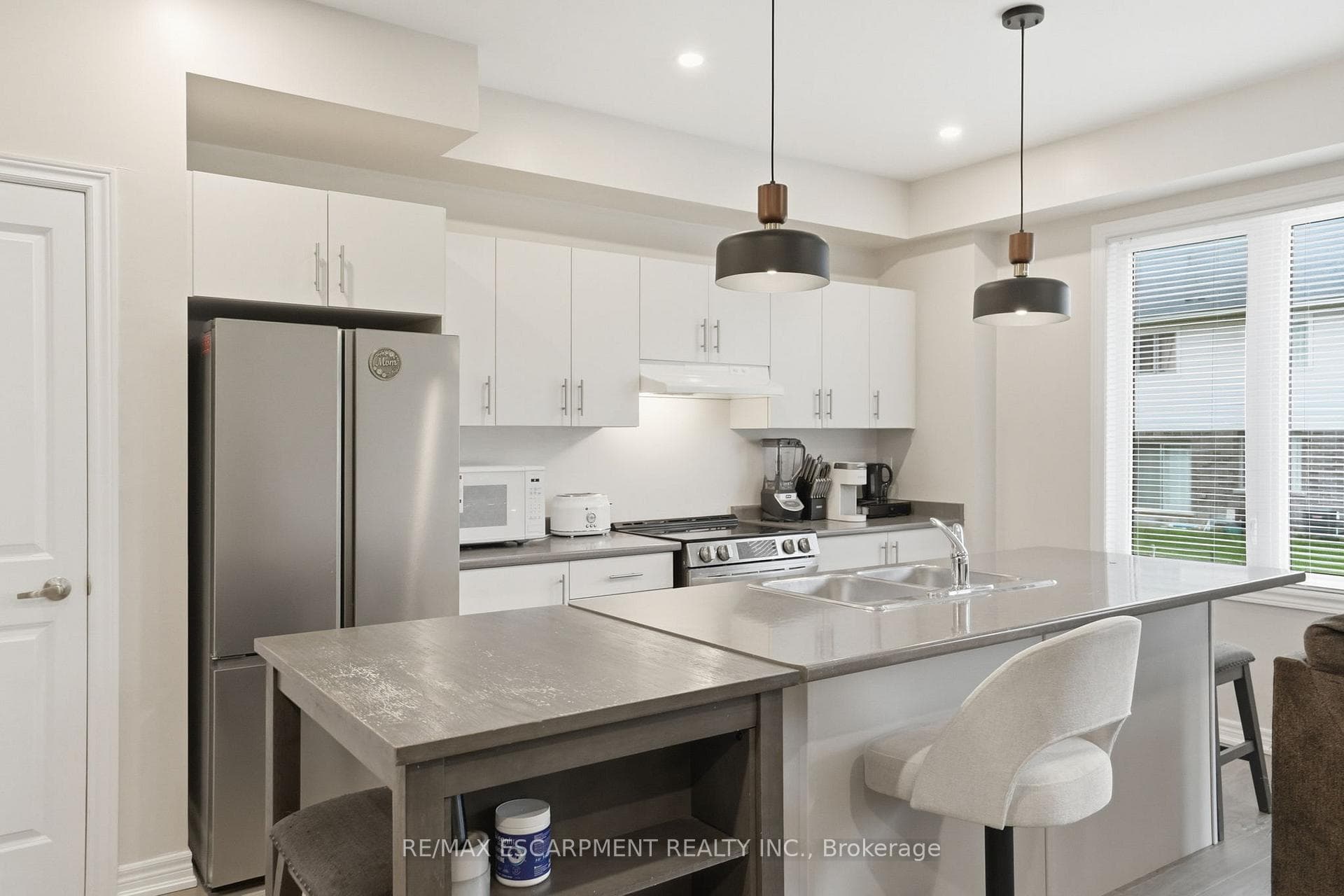 19 Mia Drive photo 8