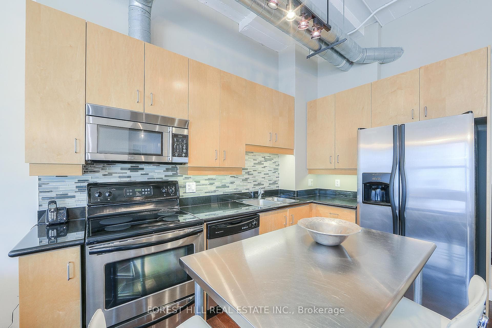 188 Eglinton Avenue Unit 609 photo 15