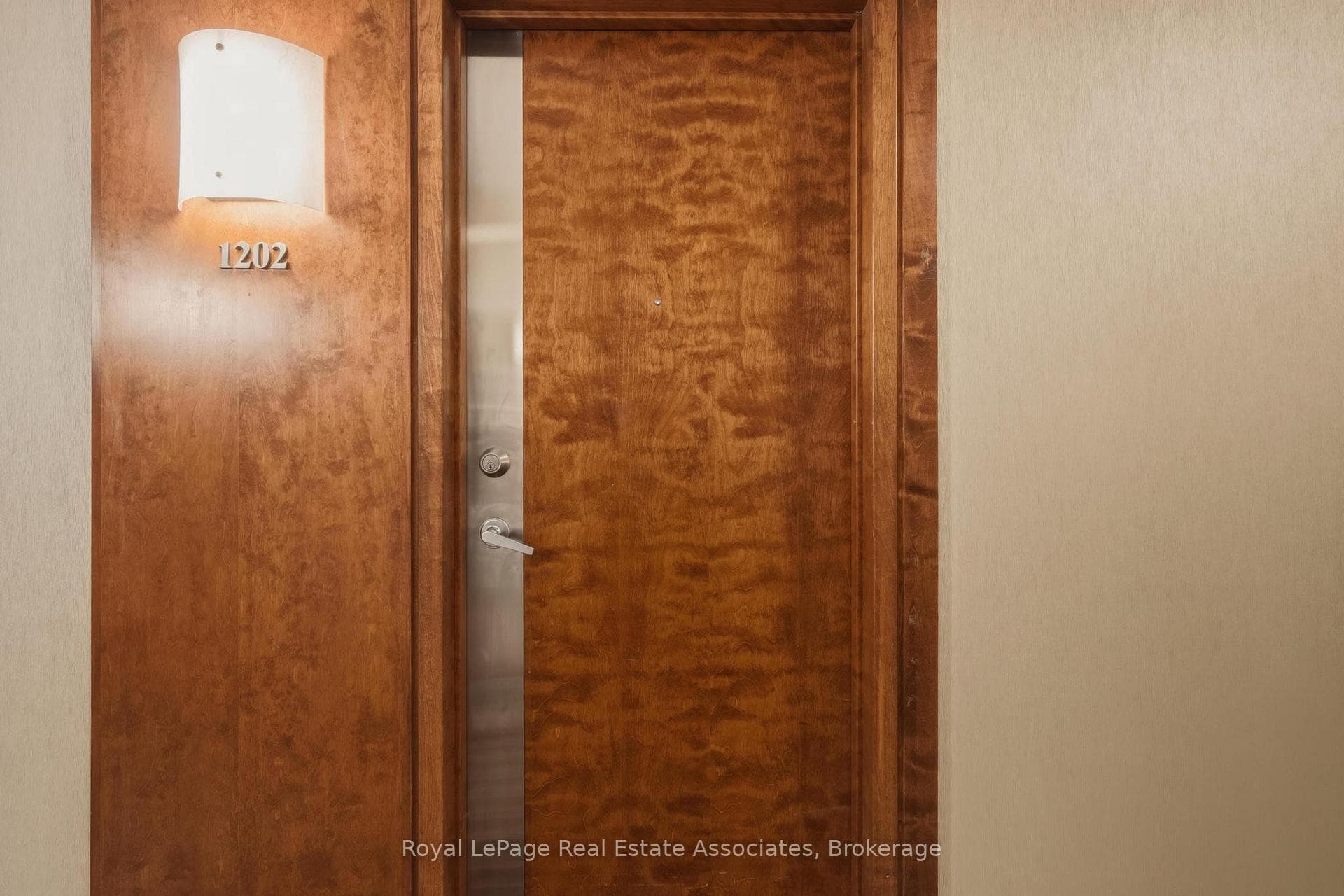 55 Strathaven Drive Unit 1202 photo 31