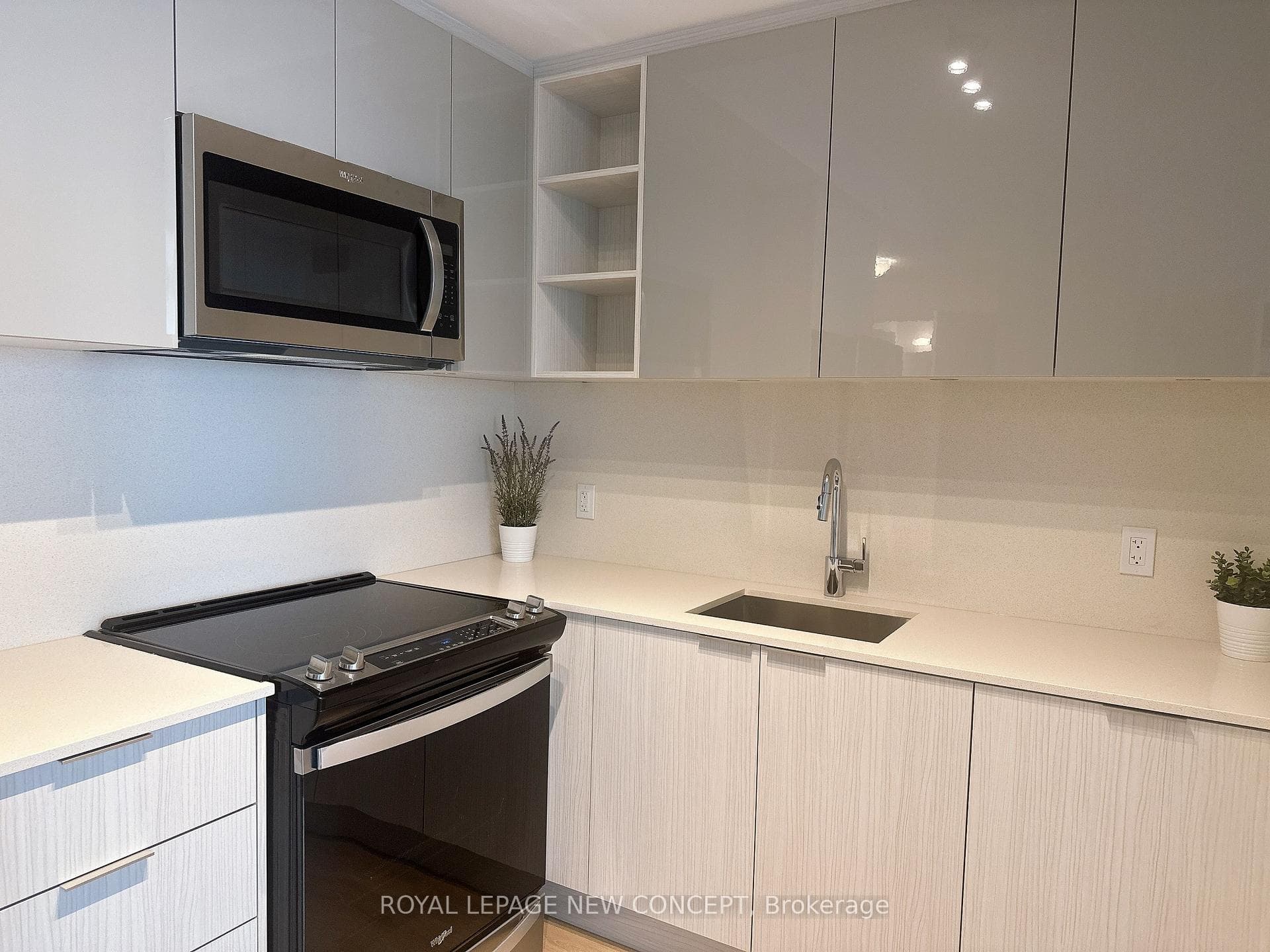 50 Dunfield Avenue Unit 3211 photo 7