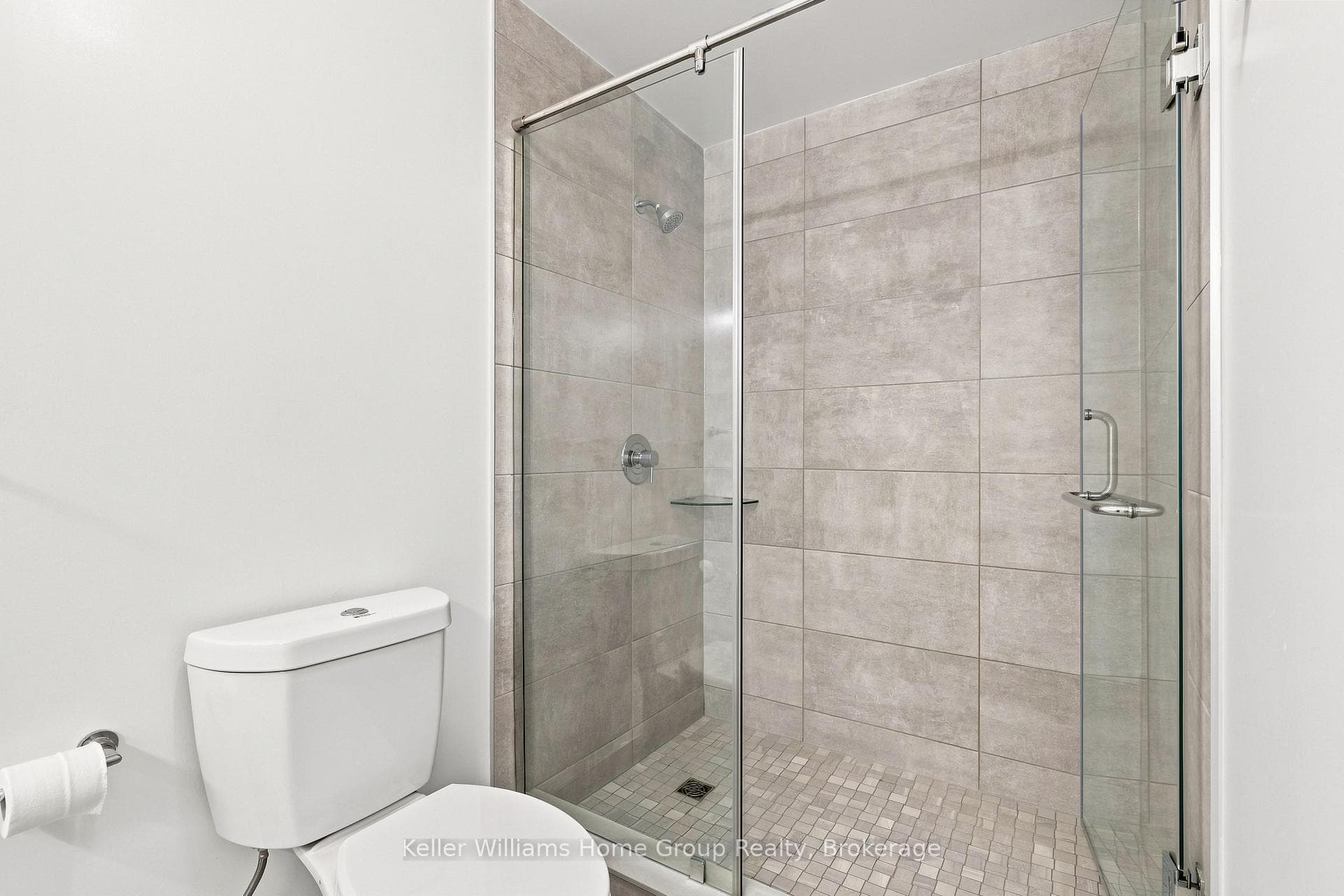50 Grand Avenue Unit 713 photo 34