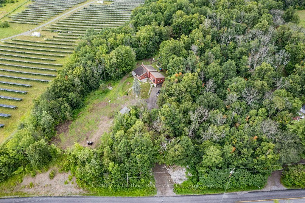 790 Clearview Road photo 6