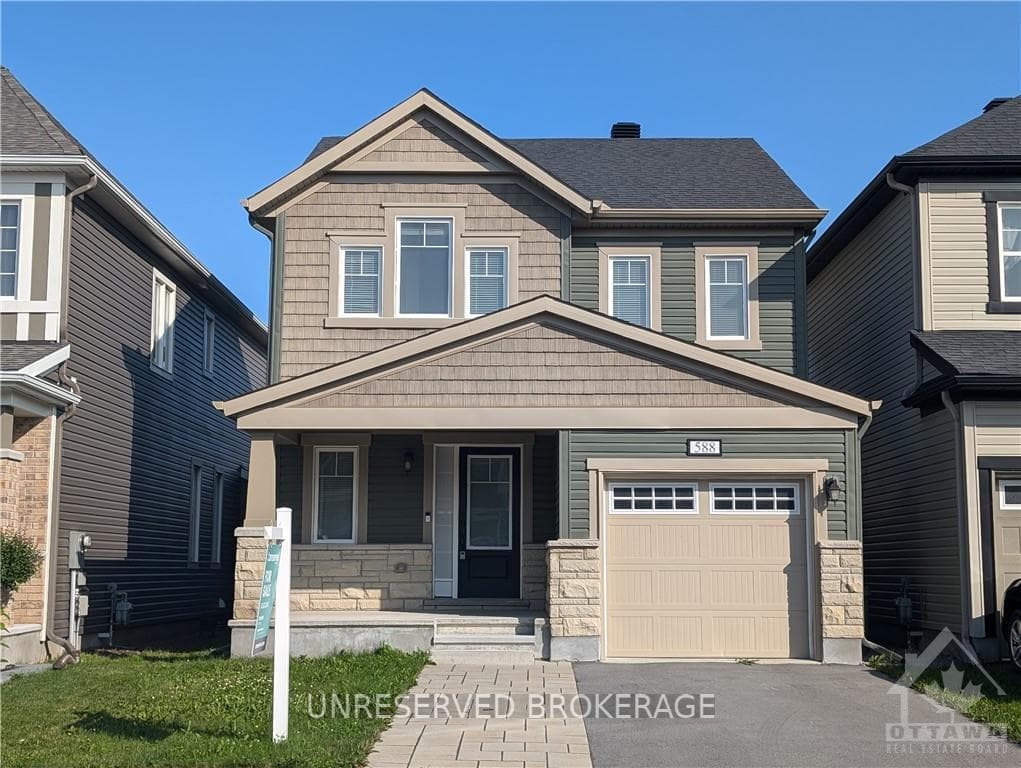 588 MALAHAT Way photo 1