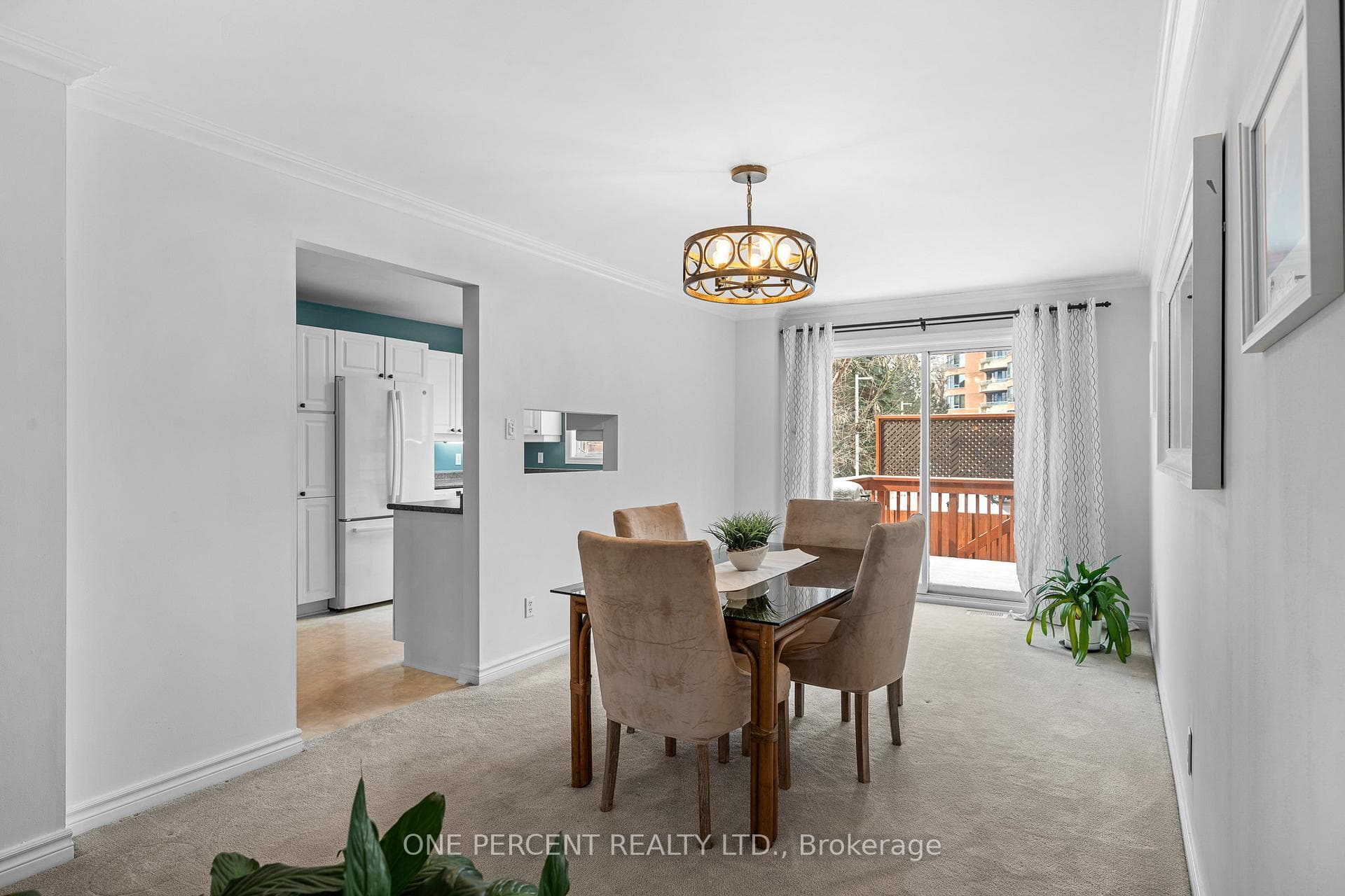 30 Maplehurst Avenue photo 18